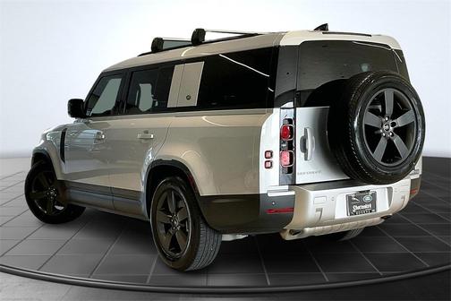 2024 Land Rover Defender 130 P300 S