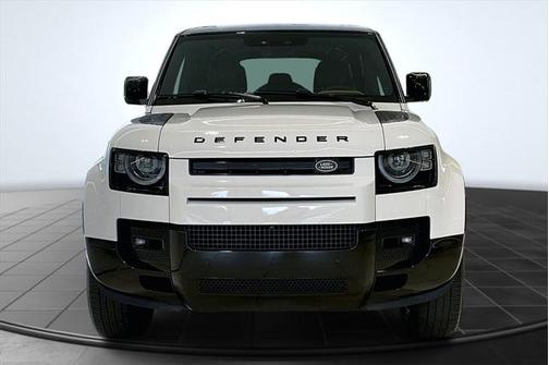2024 Land Rover Defender X-Dynamic SE