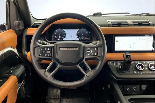 2024 Land Rover Defender X-Dynamic SE