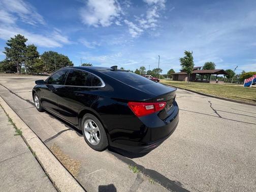 Mosaic Black Metallic 2018 Chevrolet Malibu 1LS