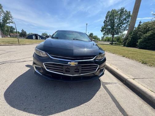 Mosaic Black Metallic 2018 Chevrolet Malibu 1LS
