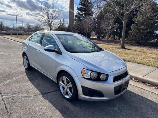 2012 Chevrolet Sonic 2LT