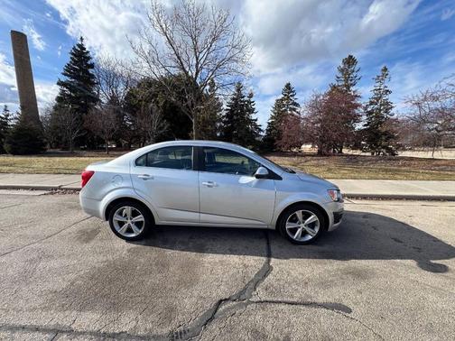 2012 Chevrolet Sonic 2LT