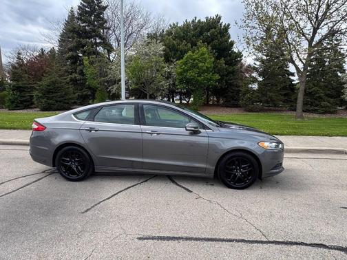 Sterling Gray Metallic 2014 Ford Fusion SE