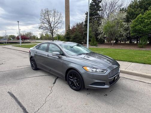 Sterling Gray Metallic 2014 Ford Fusion SE