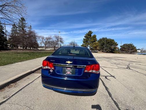 Atlantis Blue Metallic 2013 Chevrolet Cruze 2LT