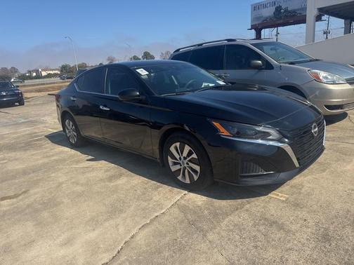 2023 Nissan Altima 2.5 S