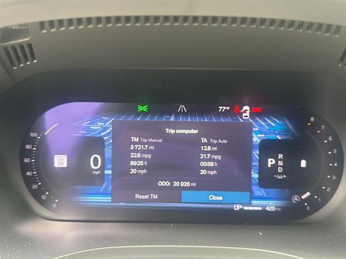 Vapour Grey Metallic 2024 Volvo XC60 B5 Plus Dark Theme