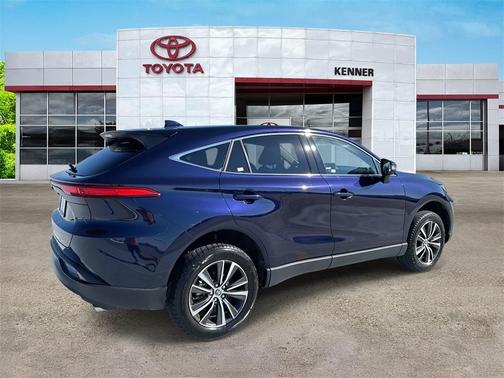 2024 Toyota Venza LE