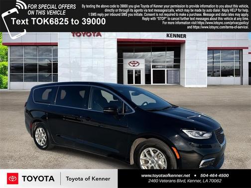 2025 Chrysler Pacifica Select