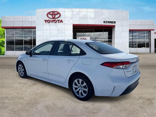 Ice Cap 2023 Toyota Corolla LE