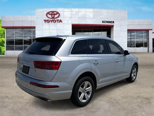 2019 Audi Q7 45 Premium