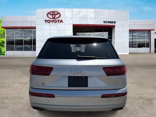 2019 Audi Q7 45 Premium