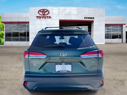 2022 Toyota Corolla Cross LE