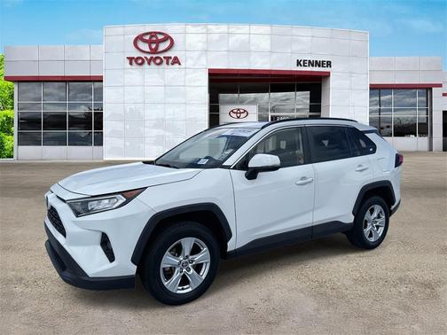 2020 Toyota RAV4 XLE