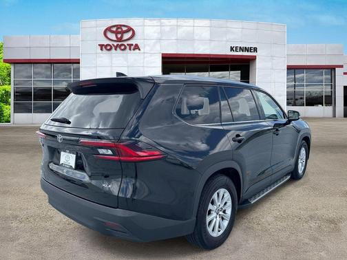 Midnight Black Metallic 2025 Toyota Grand Highlander XLE