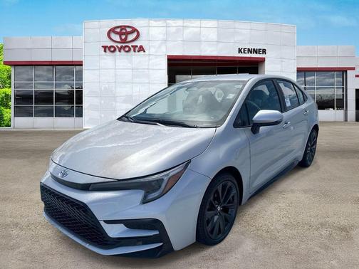Classic Silver Metallic 2026 Toyota Corolla SE