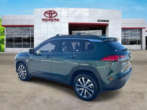 2024 Toyota Corolla Cross XLE