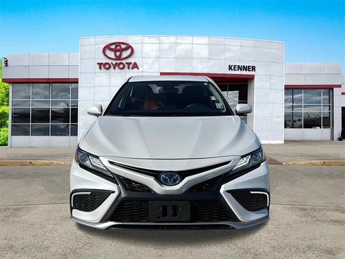 2023 Toyota Camry Hybrid XSE