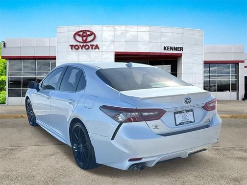 2023 Toyota Camry Hybrid XSE