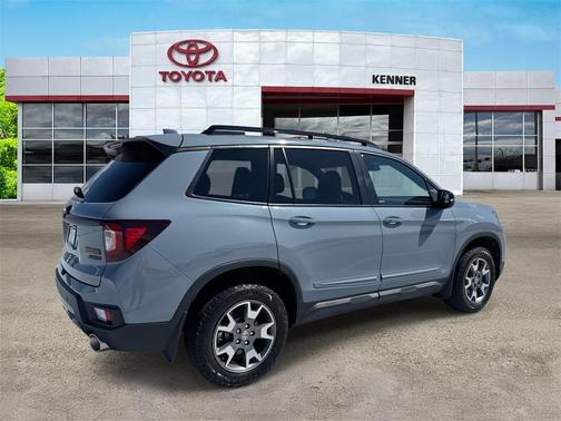 2023 Honda Passport TrailSport