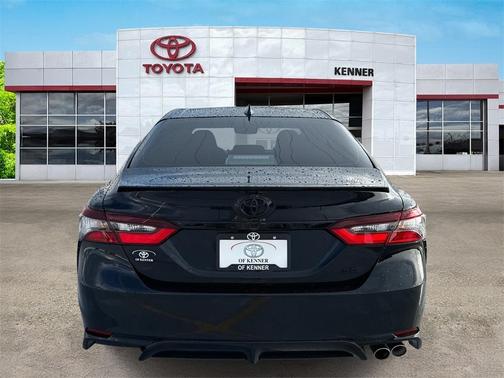 2022 Toyota Camry SE Nightshade
