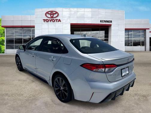 Classic Silver Metallic 2026 Toyota Corolla Hybrid SE