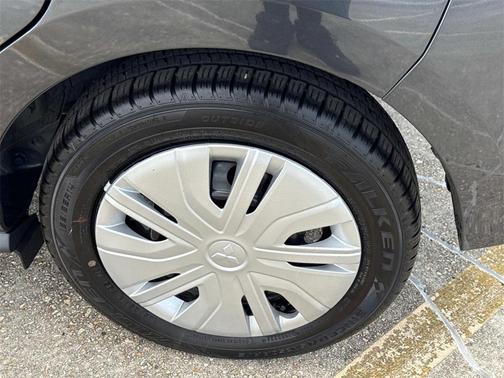 2024 Mitsubishi Mirage LE