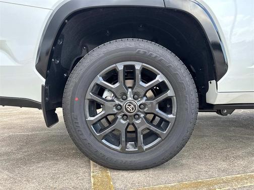 2025 Toyota Sequoia Platinum