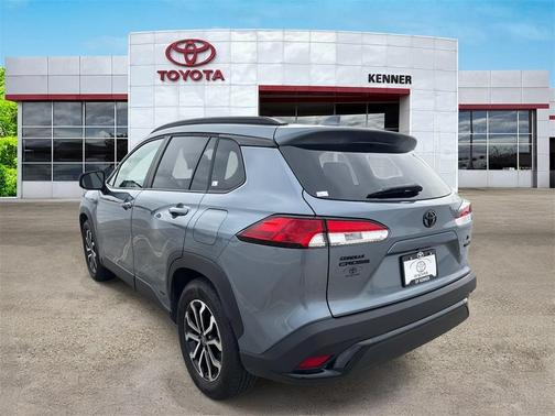 2023 Toyota Corolla Cross Hybrid SE