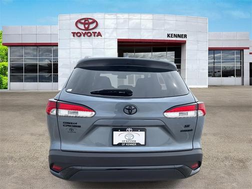 2023 Toyota Corolla Cross Hybrid SE