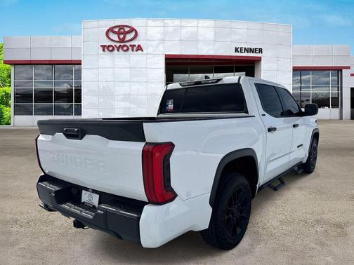 Ice Cap 2025 Toyota Tundra SR5