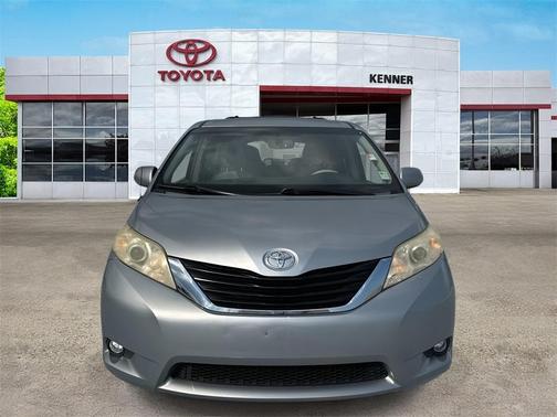 2013 Toyota Sienna LE