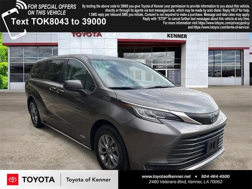 2021 Toyota Sienna LE