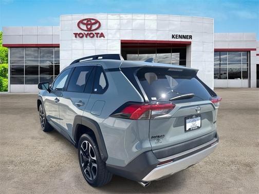 2019 Toyota RAV4 Adventure