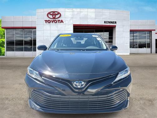 2020 Toyota Camry Hybrid LE