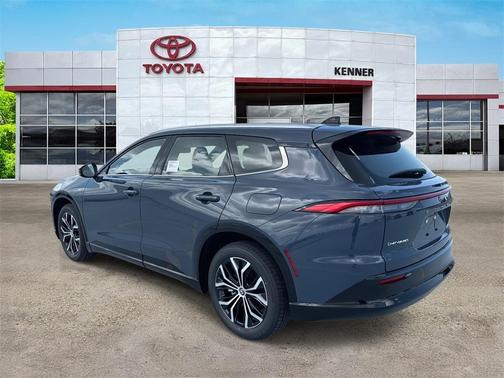 2025 Toyota Crown Signia