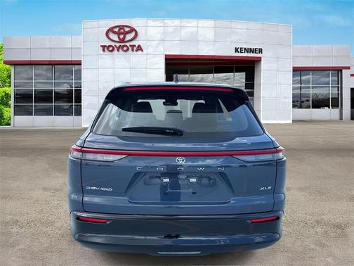 2025 Toyota Crown Signia