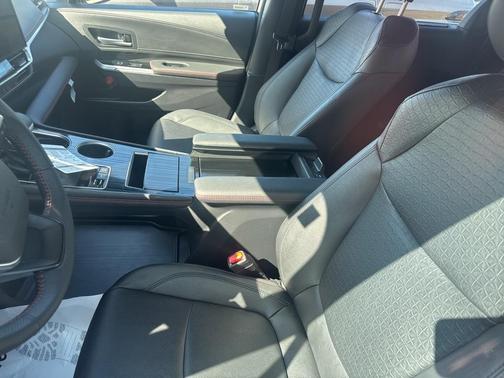 2025 Toyota Sienna XSE 7 Passenger