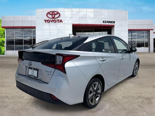 2019 Toyota Prius L