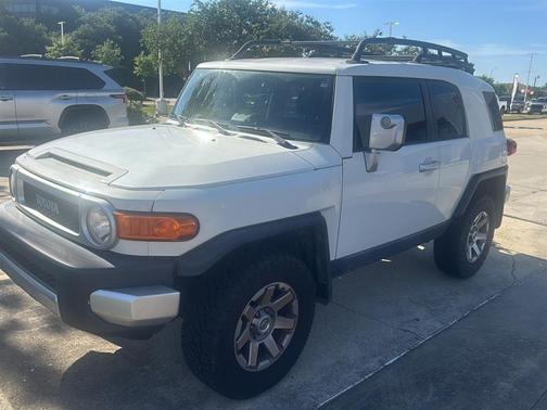 Iceberg 2014 Toyota FJ Cruiser Base