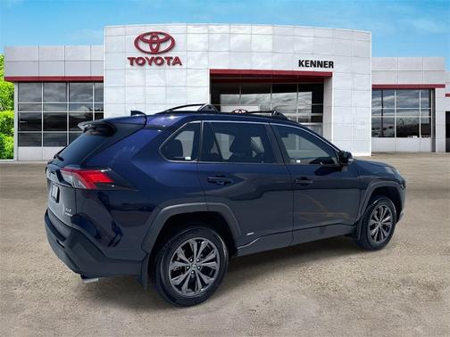 2024 Toyota RAV4 Hybrid XLE Premium