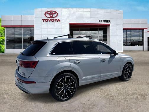 2017 Audi Q7 3.0T Premium Plus