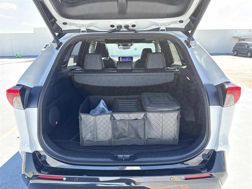 2025 Toyota RAV4 Plug-In Hybrid XSE