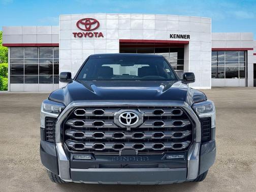 Midnight Black Metallic 2022 Toyota Tundra Platinum