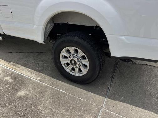 Oxford White 2021 Ford F-250 XLT
