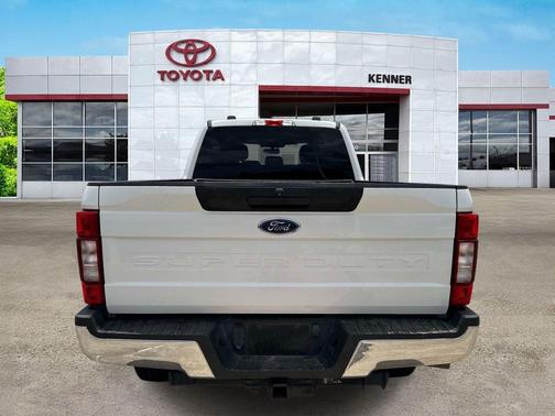 Oxford White 2021 Ford F-250 XLT