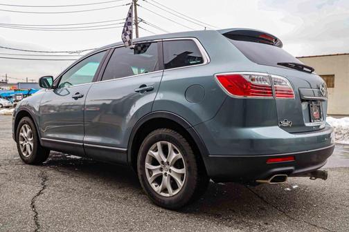Dolphin Gray Mica 2011 Mazda CX-9 Touring