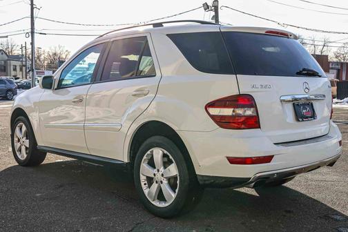 2009 Mercedes-Benz M-Class 4MATIC