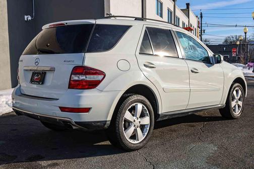 2009 Mercedes-Benz M-Class 4MATIC